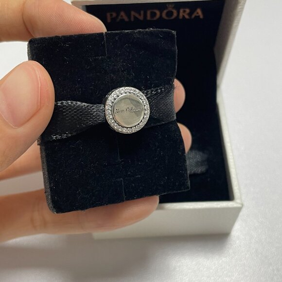 Pandora New Orleans Exclusive Dangle Charm Pendant - Picture 2 of 5